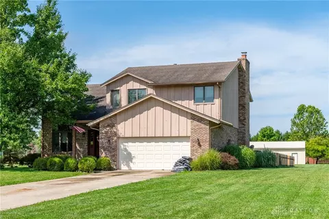 5029 Clearcreek Trl, Yellow Springs, OH 45387