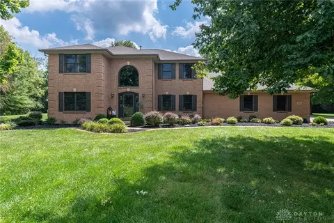2936 River Edge Cir, Spring Valley, OH 45370