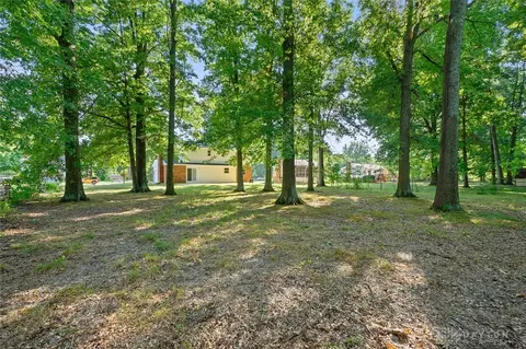 806 Picket Way, Cincinnati, OH 45245 photo 3