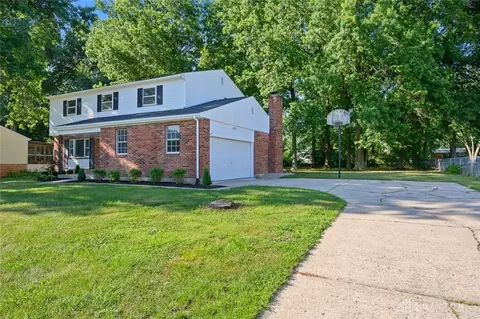806 Picket Way, Cincinnati, OH 45245 photo 41