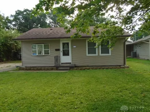 4110 Otis Dr, Dayton, OH 45416