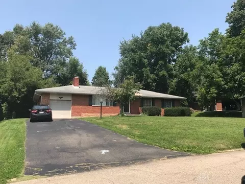 321 Stoneybrook Dr, Dayton, OH 45429