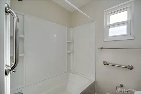 720 Hollendale Dr, Kettering, OH 45429 photo 28