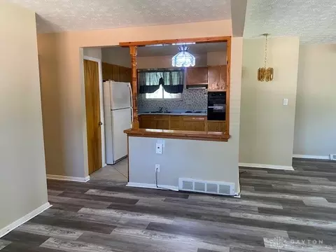 1533 Forrer Blvd, Dayton, OH 45420 photo 8