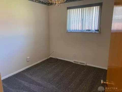 1533 Forrer Blvd, Dayton, OH 45420 photo 16
