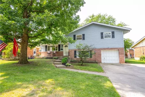 57 Hayden Dr, Cincinnati, OH 45218