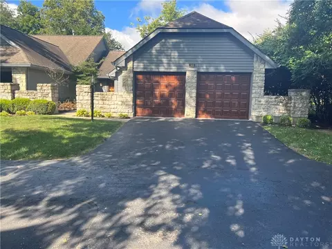 503 Cottingwood Ct, Kettering, OH 45429 photo 4