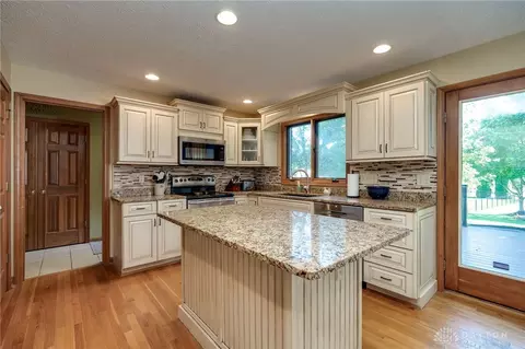 30 Colonial Way, Springboro, OH 45066 photo 31