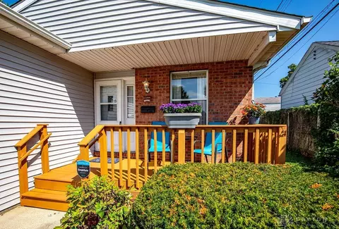 2911 Milton Rd, Middletown, OH 45042