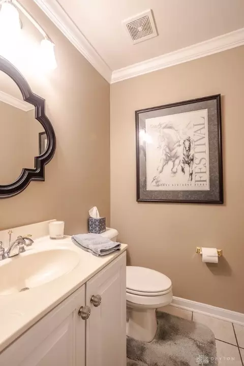 463 Gablefield Ct, Cincinnati, OH 45255 photo 27