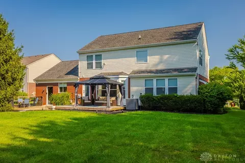 463 Gablefield Ct, Cincinnati, OH 45255 photo 2