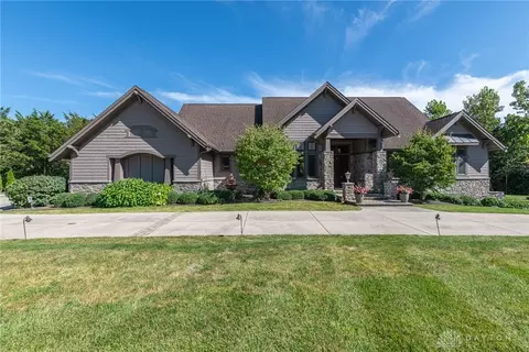 851 Willow Oak Ct, Springboro, OH 45066
