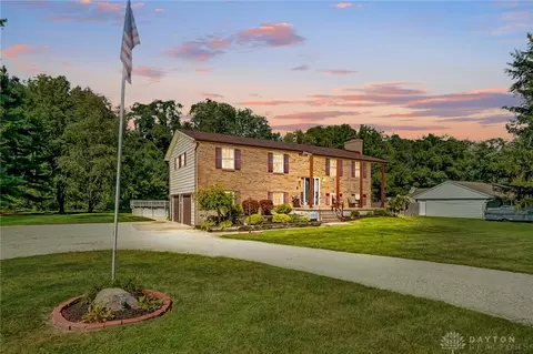 3888 Cheyenne Trl, Jamestown, OH 45335