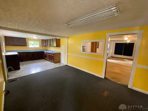 4844 Alpha Rd, Springfield, OH 45504 photo 6
