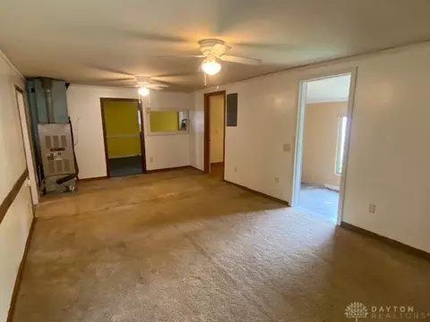 4844 Alpha Rd, Springfield, OH 45504 photo 3
