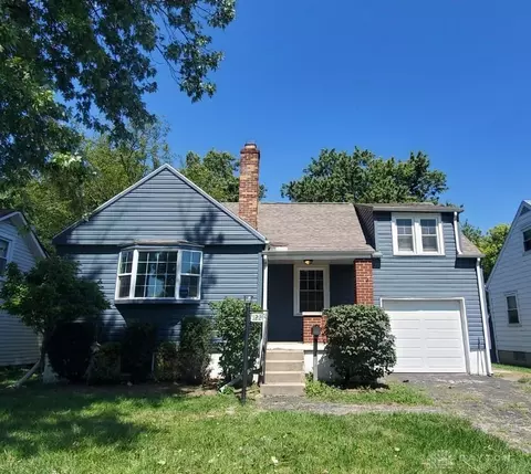 1221 Donald Ave, Dayton, OH 45420