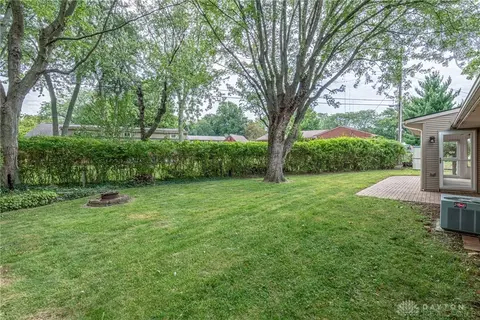 1916 Stayman Dr, Kettering, OH 45440 photo 34