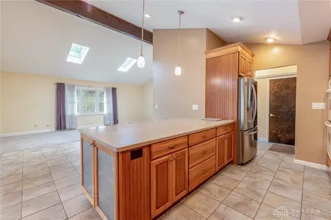 1916 Stayman Dr, Kettering, OH 45440 photo 9