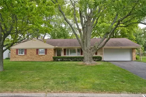 190 Virginia Ave, Centerville, OH 45458