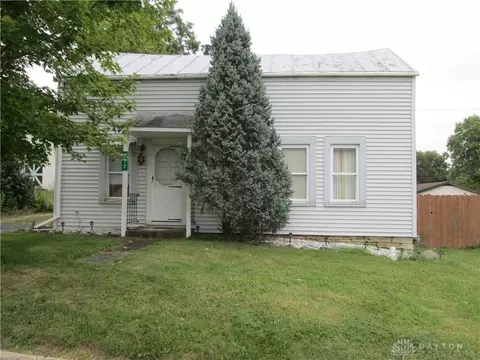112 E 2nd St, Lewisburg, OH 45338