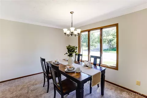 700 Santa Monica Ave, Springfield, OH 45503 photo 9