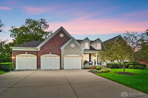 7247 Susan Springs Dr, West Chester, OH 45069