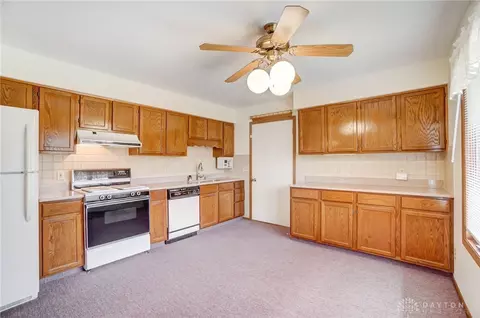 1141 Lindsey Rd, Springfield, OH 45503 photo 9