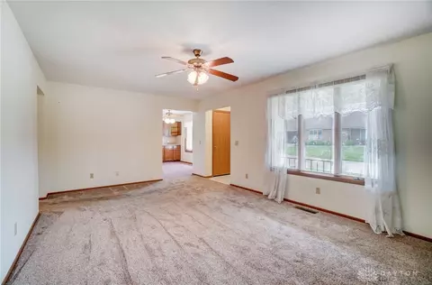 1141 Lindsey Rd, Springfield, OH 45503 photo 7