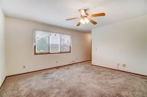 1141 Lindsey Rd, Springfield, OH 45503 photo 18