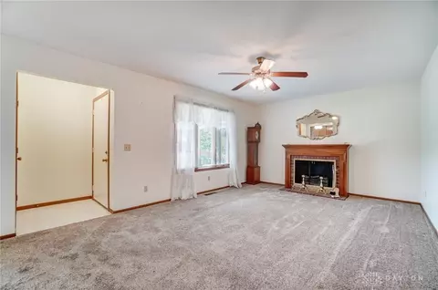 1141 Lindsey Rd, Springfield, OH 45503 photo 5