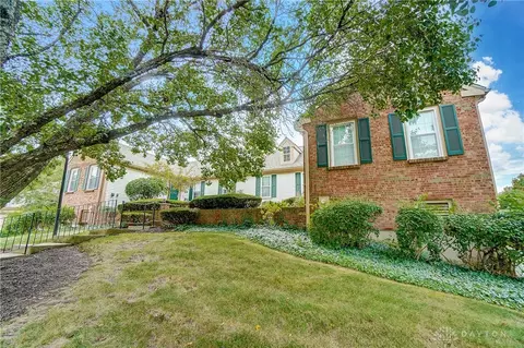 2 Devon Ct #81, Fairfield, OH 45014 photo 4