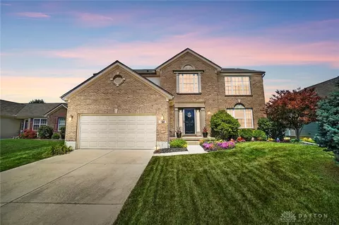 2125 Blazing Star Dr, Tipp City, OH 45371