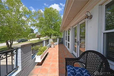 5528 Mapleridge Dr, Cincinnati, OH 45227 photo 5