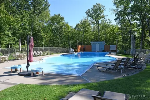 5528 Mapleridge Dr, Cincinnati, OH 45227 photo 48