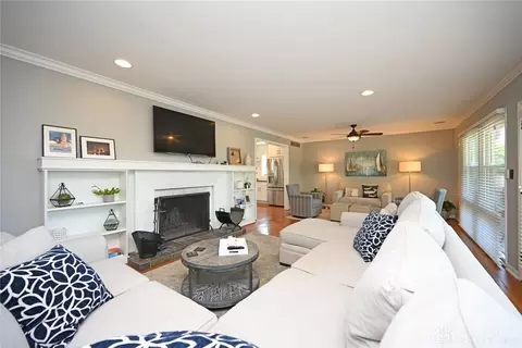 5528 Mapleridge Dr, Cincinnati, OH 45227 photo 9