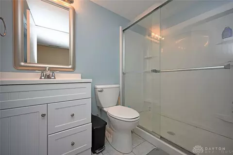 5528 Mapleridge Dr, Cincinnati, OH 45227 photo 33