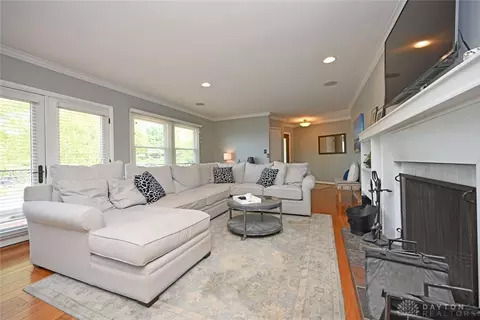 5528 Mapleridge Dr, Cincinnati, OH 45227 photo 11