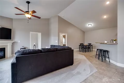 1430 Bourdeaux Way, Centerville, OH 45458 photo 7