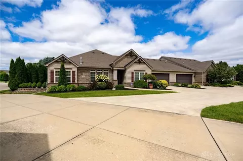1430 Bourdeaux Way, Centerville, OH 45458 photo 3