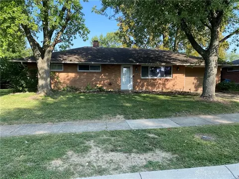 5575 Leibold Dr, Dayton, OH 45424
