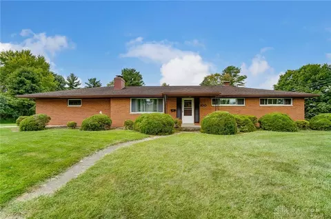 100 Ionic Cir, Enon, OH 45323