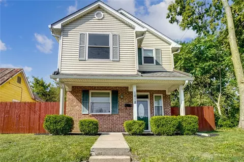 1018 Yankee Rd, Middletown, OH 45044
