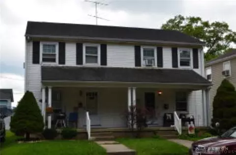 1605 Overlook Dr, Springfield, OH 45504