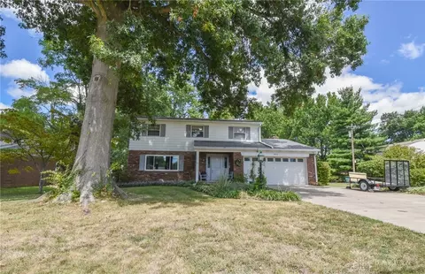 7970 Woodruff Rd, Cincinnati, OH 45255