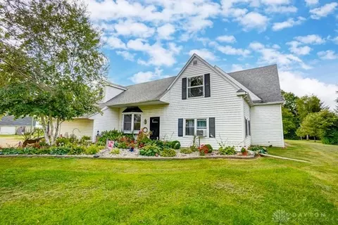 6171 Hendrickson Rd, Middletown, OH 45044