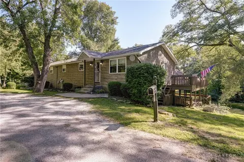 3513 Railroad Dr, Greenville, OH 45331