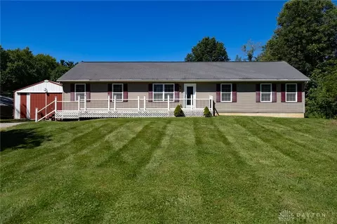 873 N Nixon Camp Rd, Oregonia, OH 45054