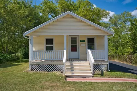 3035 Oakmont Ave, Dayton, OH 45429
