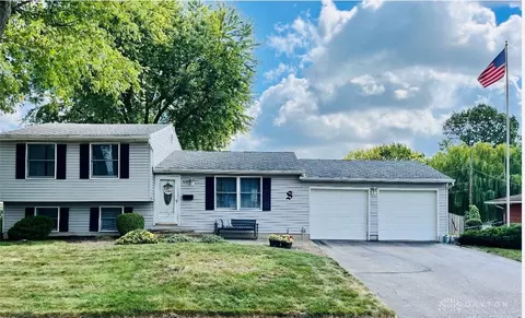 818 Barkins Ave, Englewood, OH 45322