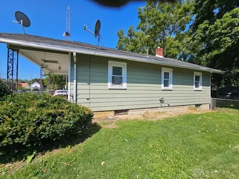 136 Prairie Ave, Springfield, OH 45505 photo 3